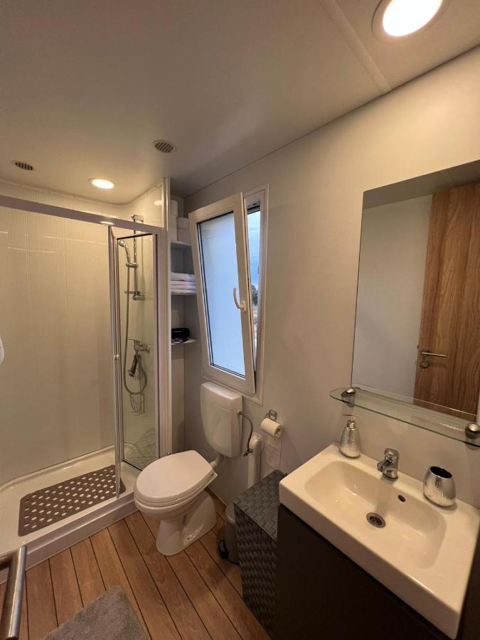 比奥格勒·纳·莫鲁Mobile House F&L别墅 外观 照片