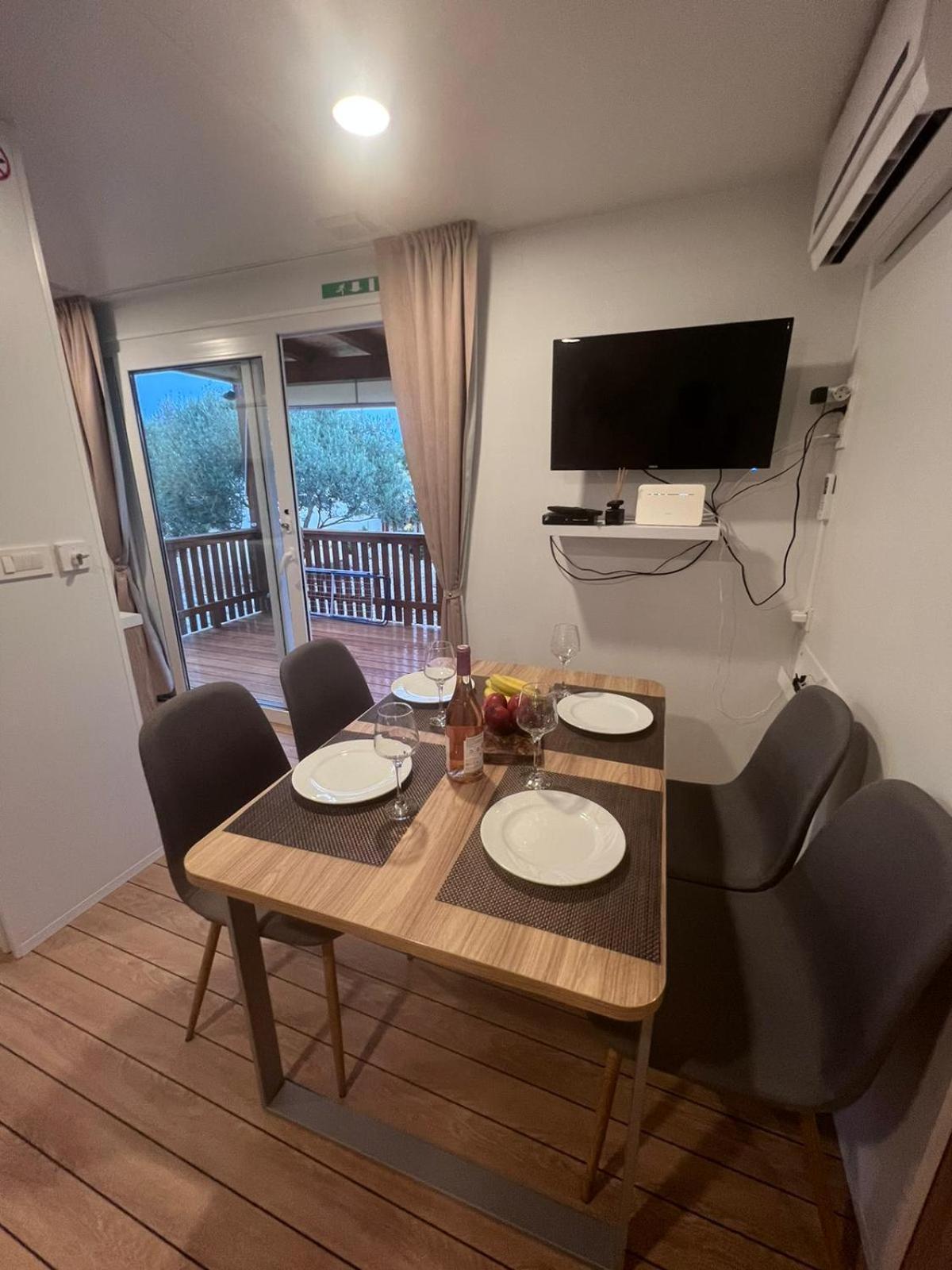 比奥格勒·纳·莫鲁Mobile House F&L别墅 外观 照片