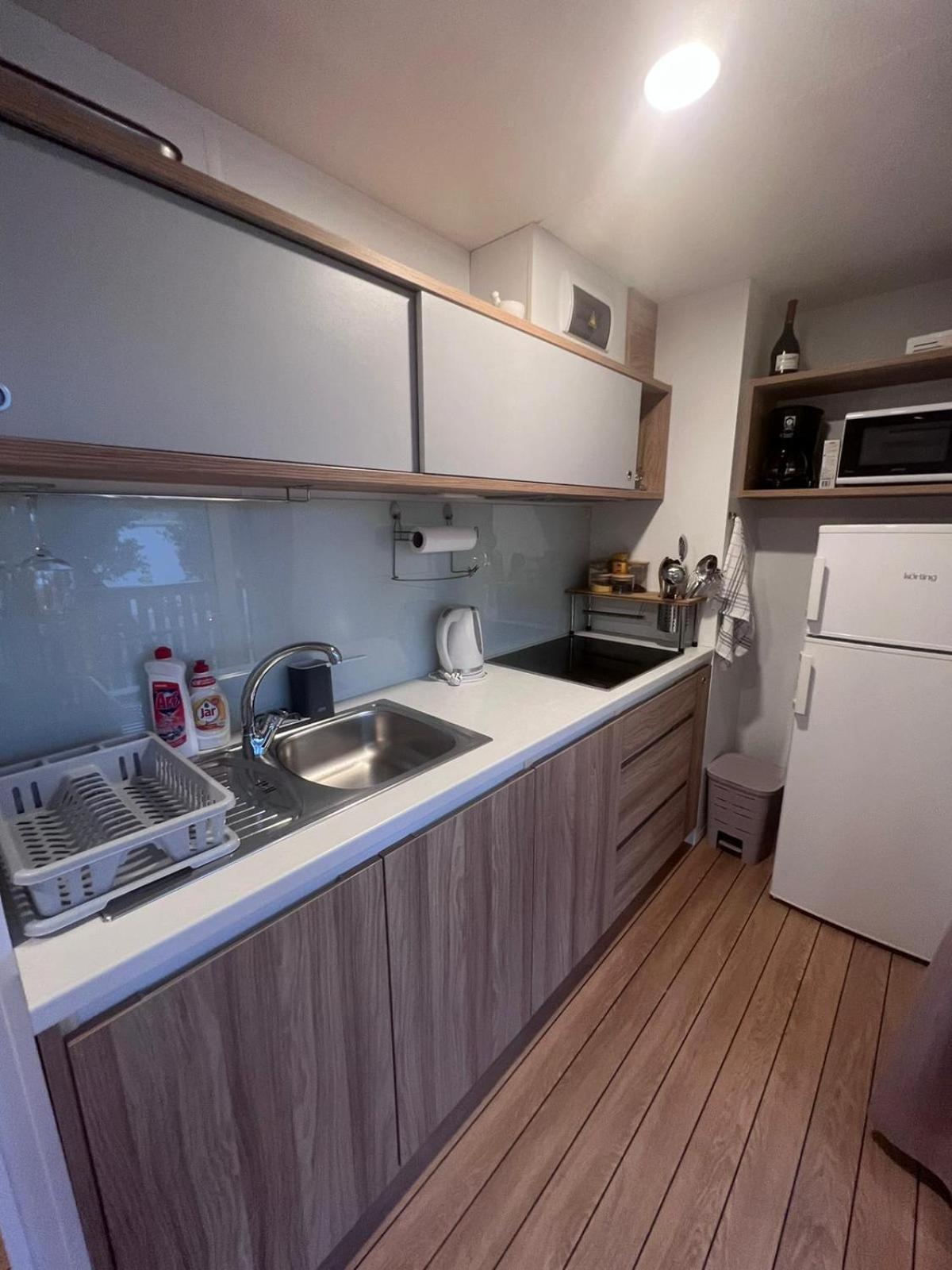 比奥格勒·纳·莫鲁Mobile House F&L别墅 外观 照片