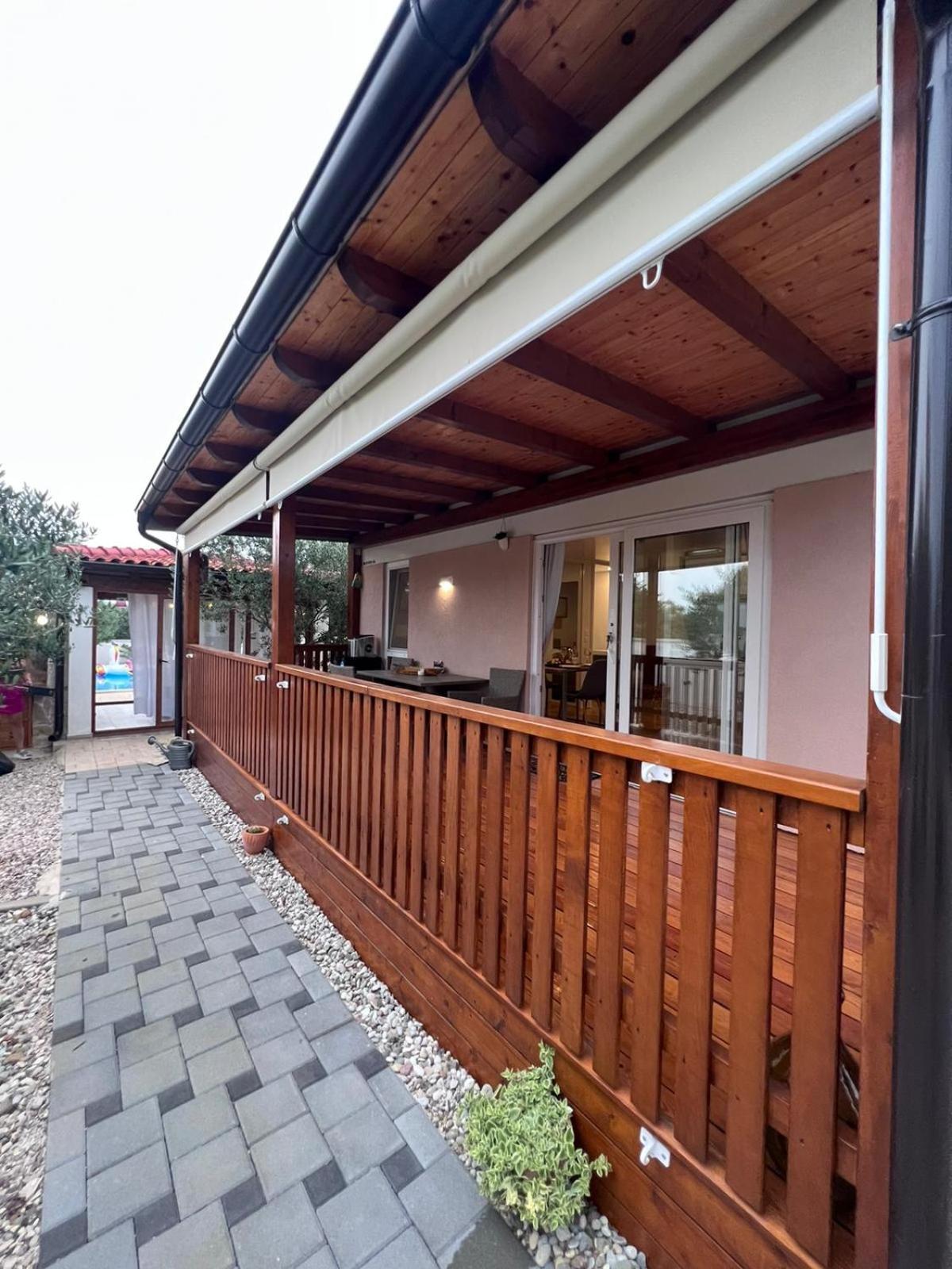 比奥格勒·纳·莫鲁Mobile House F&L别墅 外观 照片