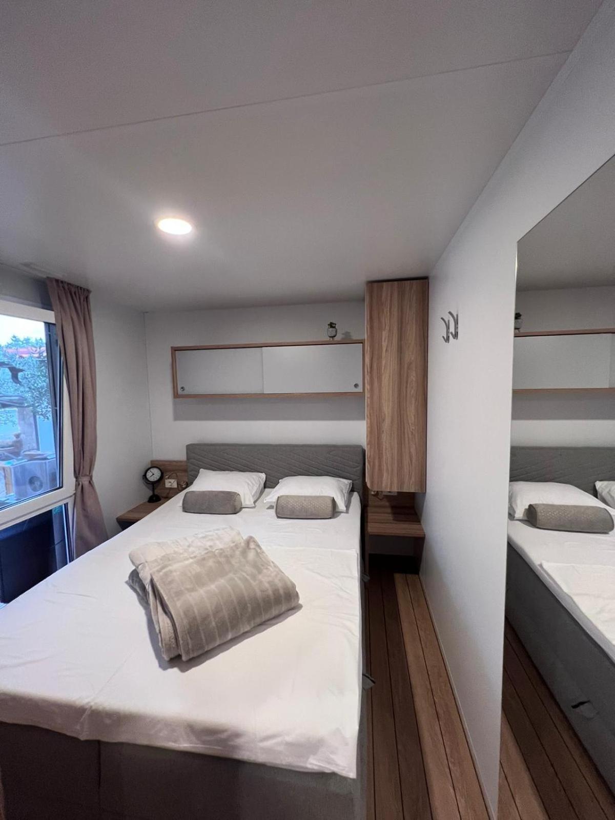 比奥格勒·纳·莫鲁Mobile House F&L别墅 外观 照片